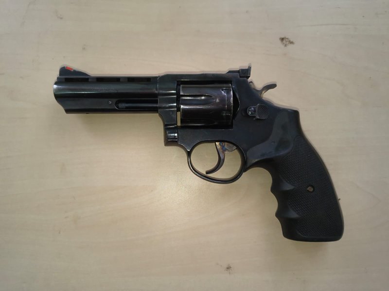 images/zbrane/revolver.jpg#joomlaImage://local-images/zbrane/revolver.jpg?width=800&height=600